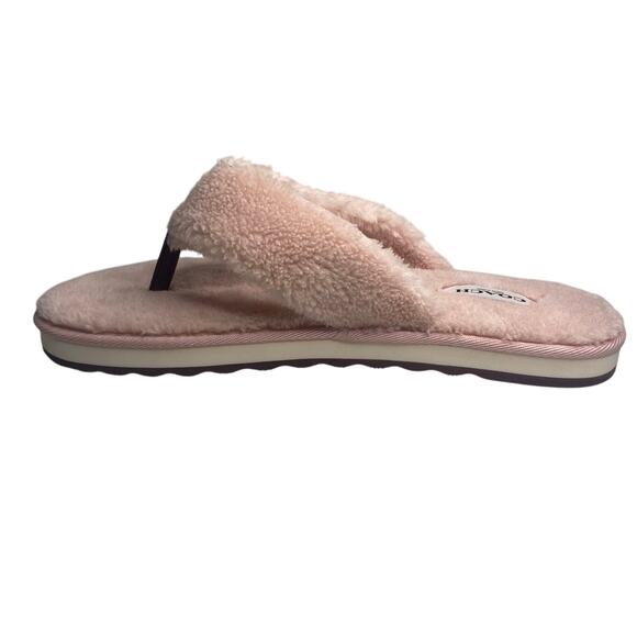 NEW Coach Hampton Pink Flip Flop Sandal Slippers Plush Furry Fuzzy Size 8 - Picture 1 of 16